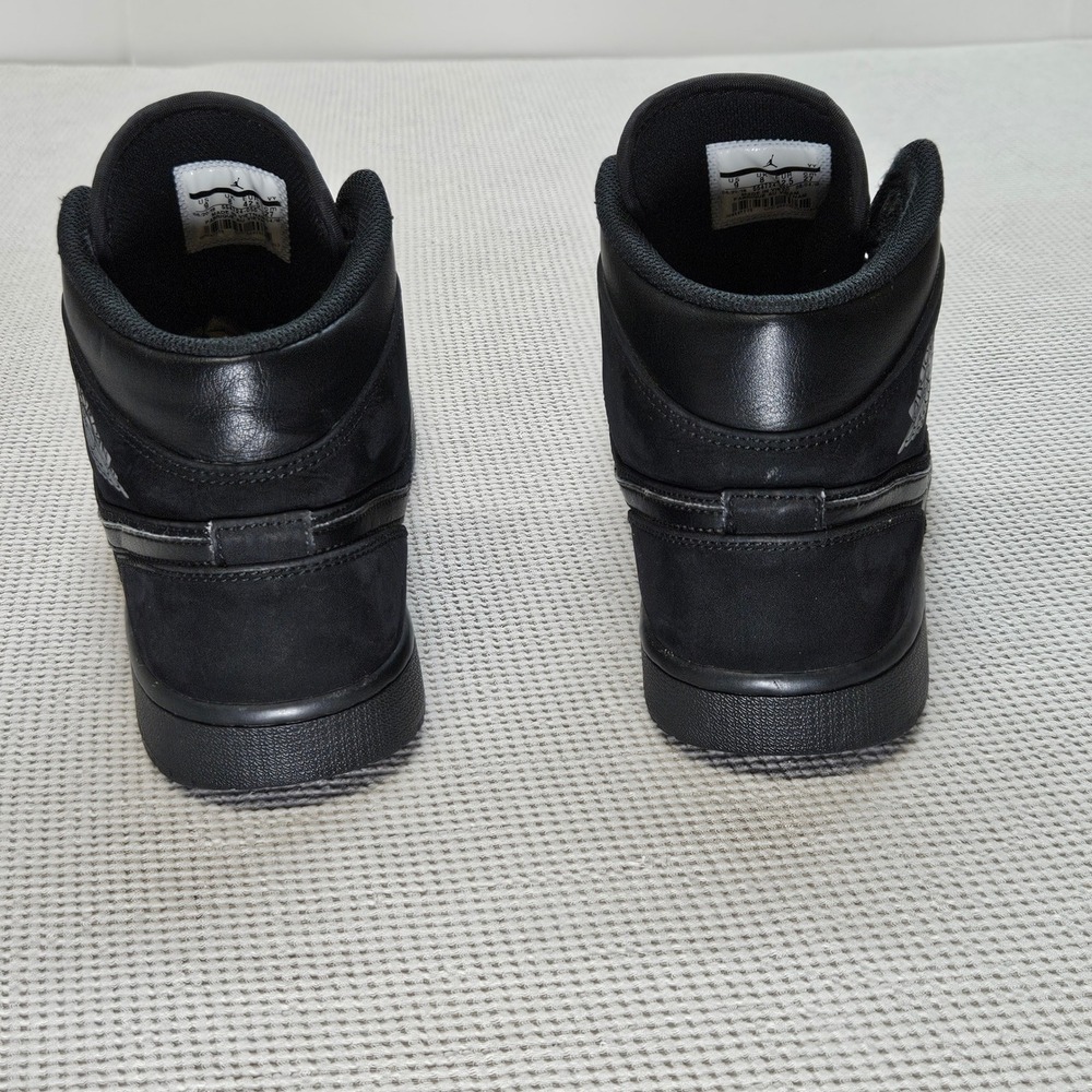 Jordan 1 Mid Triple Black Mens Sneakers 554724-050 Size 9 Black Black AS IS. - Picture 12 of 16